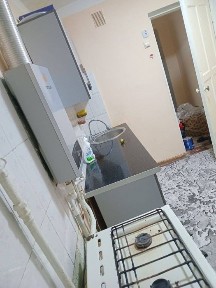Чирчик аренда 2 ком квартира 10 мкр 4 этаж