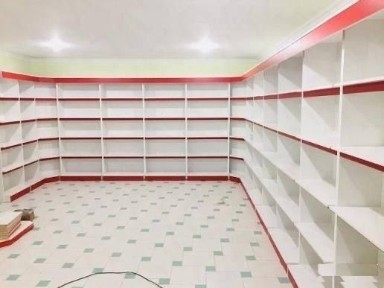 Oʻrikzor bozorda magazin doʻkon sotiladi