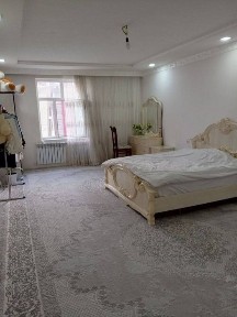 Участок дом сотилади машина бозор рупарасида ахмад жожа Ориентир оркас