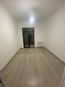 Sergeli Sokin makon 2 xona 3 etaj 60 kv ipotekaga