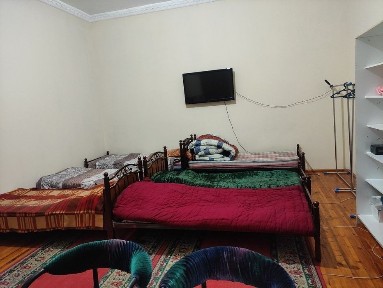 Agrar insitut yonida qizlarga ijara 900.000 so'mdan