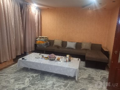 Srochna bezmakler ijaraga kvartira 1ta qiz yoki ayol kishi kerak