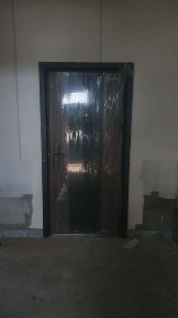 Зарафшон шахар 1 хоналик квартира сотилади ёки обмен Навоий шахар