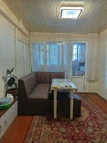 Квартира сотилади Шайхонтохур тумани Гулобод ор. р 1-чи гор Балница