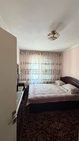 Тезда 4 хоналик 6 м балконли квартира сотилади. 5 мкр Сомий