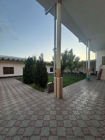 O'rikzorda uy stoiladi 6 sotka