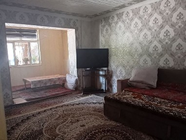 'СРОЧНО PRODAM **KVARTIRA SROCHNA 3/1/3 Чоштепа метро средней рем