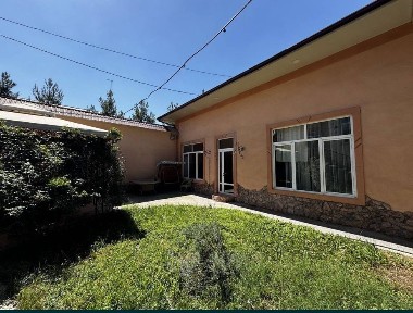 Продается дом 4.8 сотки в Яккасрайском районе, Саламатина, ор-р мечеть
