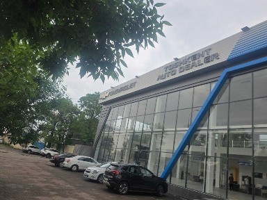 Avto servis sexi ijaraga 190 m2, 4 boks (GM oldida)