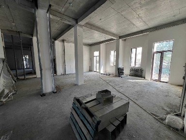 Ритейл 900 м² с большим фасадом | рядом с ПАРКЕНТСКИМ (55)