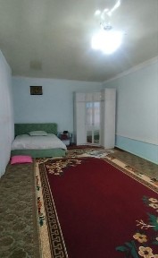 2,8 сотихдан иборат участка сотилади