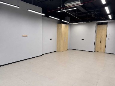 Сдается офис в NestOne (52кв)