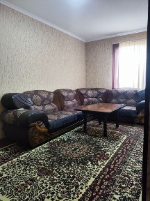 Сдаётся 2-х комнатная квартира в Шарке-1 только семье! Без риелторов.