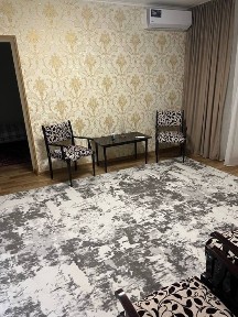 Сдается Своя 4 комнатная квартира возле ЦУМа