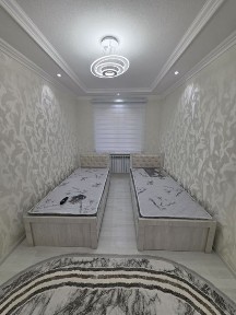 Срочно продаётся 3х комнатная квартира Вокзал 3 этаж середина