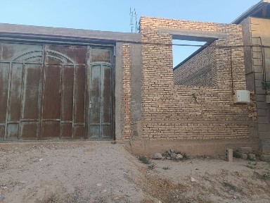 Qarshi shahar Mag'zon mahallada 6 sotix 3 xonani bitgan tayyor