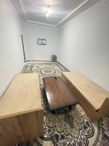 Шарк 1 томонда жойлашган 1 хонали квартира ижарага берилади