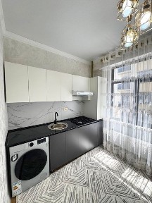 Квартира сотилади 2 хонали 65 квадратли