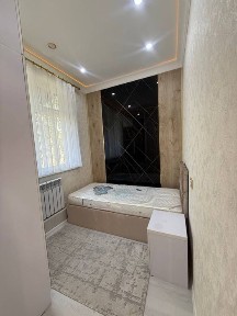 2x3 qilingan Kv Novza metroda sotiladi