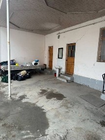 Arenda olmazor Oxunboboyev 8/1/1 Площадь: 355 м² 200 Цена: 600 $ k