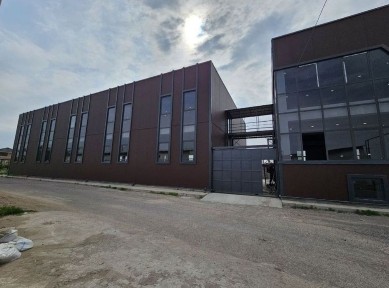 Аренда помещения 2100 кв. м для Вашего бизнеса