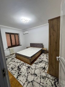 Срочно сдаётся квартира чиланзар метро ориентир Сингапур институт