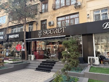 Продаётся Нежилое Помещение - 97 кв. м. - 1я линия!