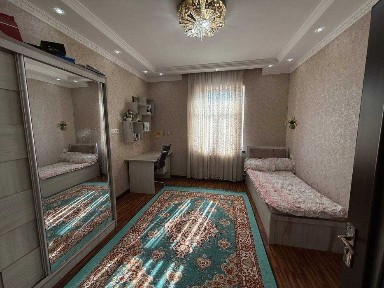 Продаётся 3х комн квартира на 4 этаже Ор-р 6 микрорайон 70 остановка