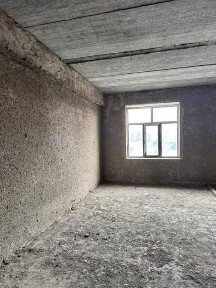 Коробка уй сотилади