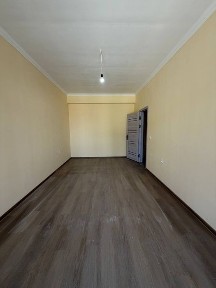 Kvartira srochno sotiladi