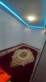 Срочно 3 хонали квартира сотилади!