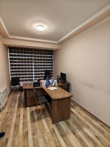 Ofis sotiladi Eshonguzar Cityda
