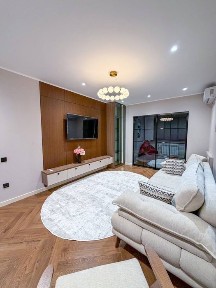 3 в 4/4/4 75 м², Мирзо Улугбекский район, Буз Базар