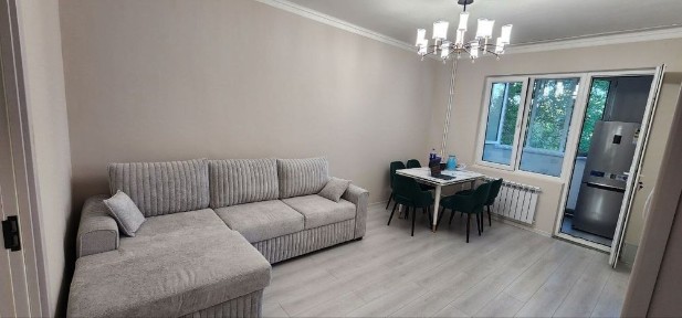 Срочно продается на Авиасозлар-4 (2/3/4 евро ремонт с обстановкой)
