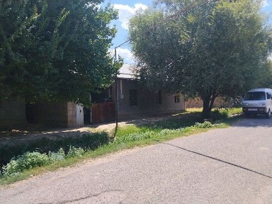 Участка сотилади
