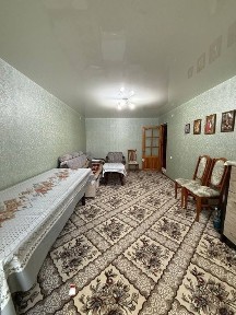Чиланзар 1 квартал Продам 3/3/4 кирпич Балкон 2/6 Метро Новза 10 мин.