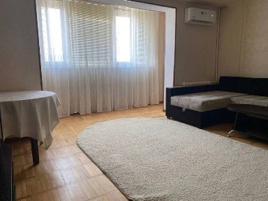 ХОлимжан. 3комнатная с ремонтом 93м2. Ор метро