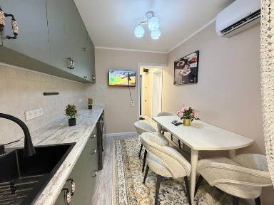 Ул. Мукимий. 1комн. Кирпич. 28м2