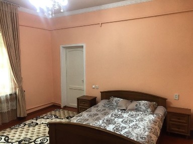 Сдается в аренду участок, квартира на ул. Укитувчи