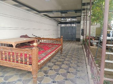 Toshkent shaxar Mirobod tumani Eski sarikolda 2 sotuli uchaskamiza bor