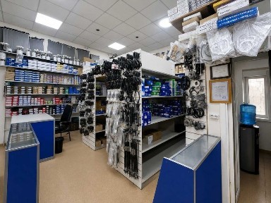 Срочно продаётся магазин 100 кв у метро Тузель