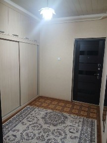 Срочно 3 хонали квартира сотилади яанги планировка 8-микр