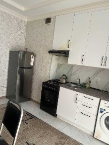 Yakkasaroy Qushbegi 3 xonali kv Oilaga yoki 6 ta qizga ijaraga berilad