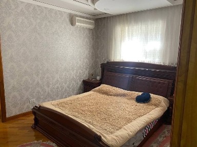 Сдаётся в аренду 4х комнатная квартира в Ташкенте, Юнусабад, Ц5 д. 1