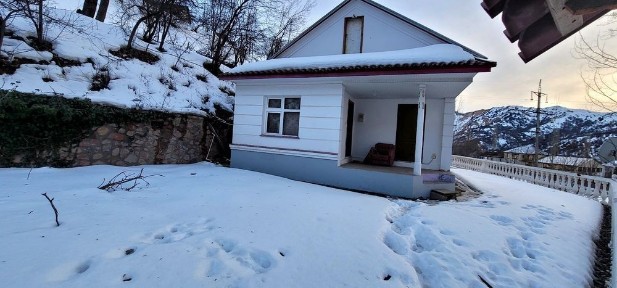 Сдаётся в аренду Дача в Чимгане на долгосрочной основе.