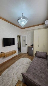 Мирободский районда 1 хонали квартира арендага берилади СРОЧНО
