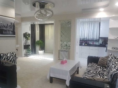 2-комнатная квартира, 68 м², ЦУМ - аренда