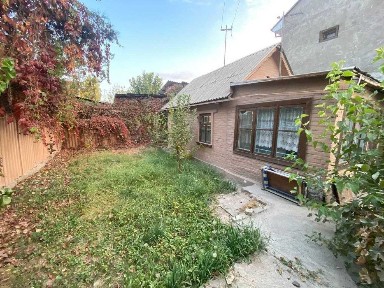 3 сотки в дачном поселке Чирчик