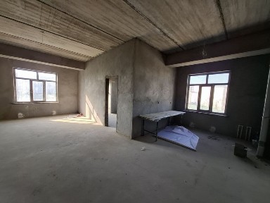Продается 3х комнатная Корасув