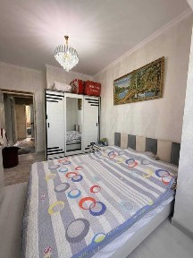 Продается квартира qoraqamish 2/4 да 3 хона 75м2 срочно 66500